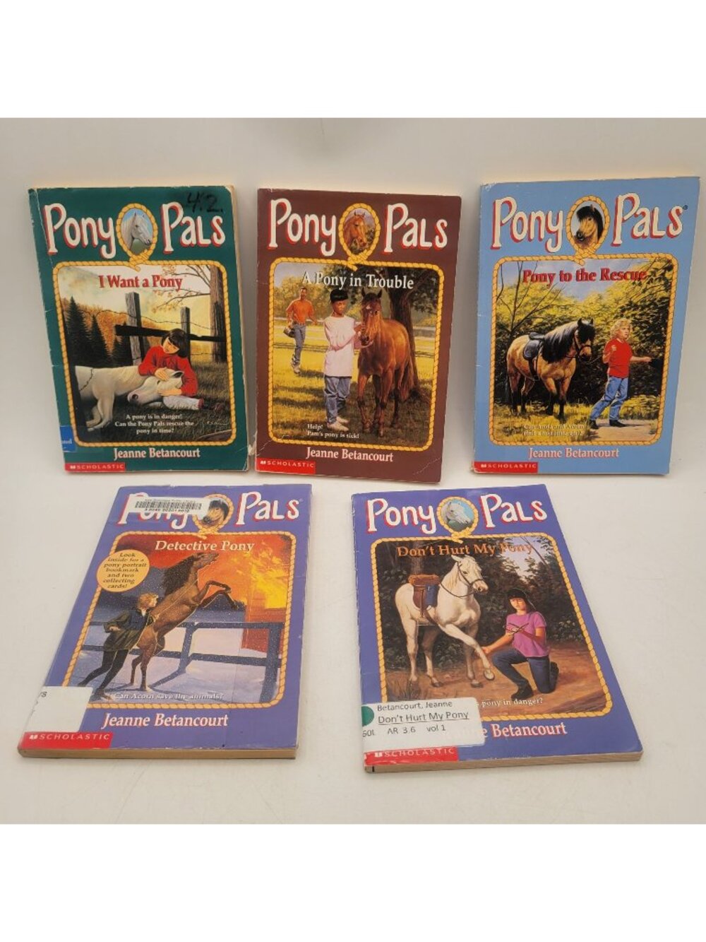 PONY PALS by Jeanne Betancourt Lot of 5 Chapter Books - BK088